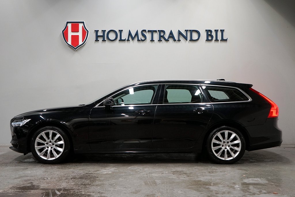 Volvo V90 D3 AWD 150hk Momentum Adv Edt D-värme Drag MOMS