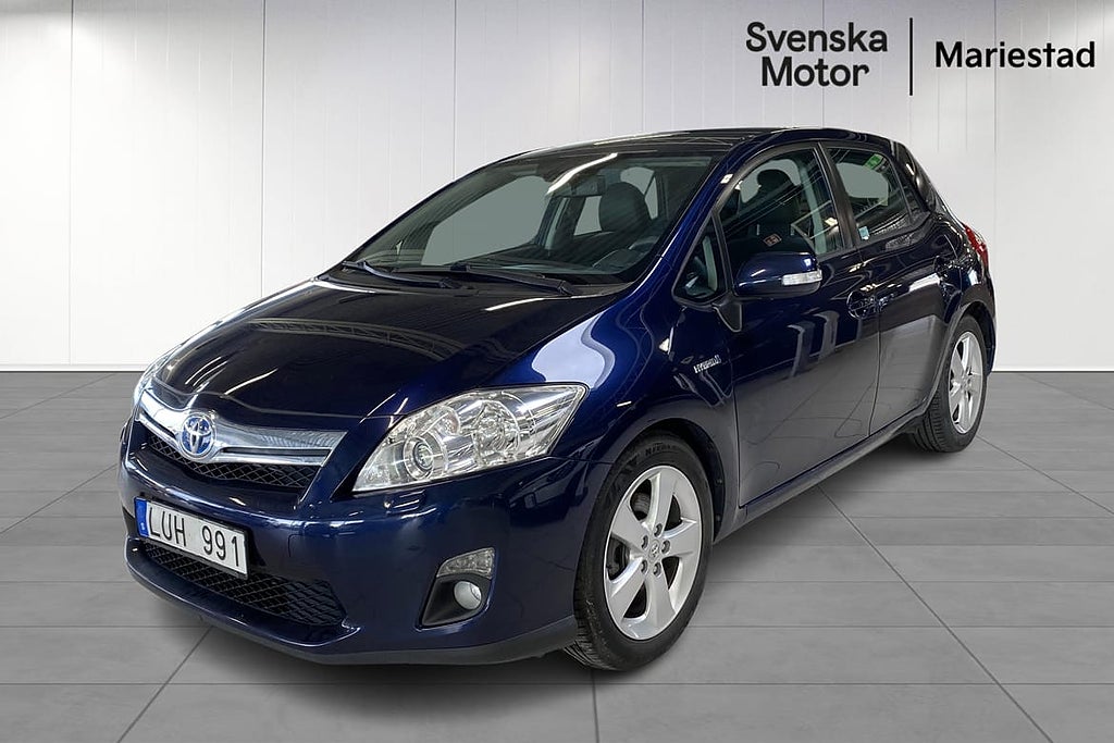 Toyota Auris Hybrid Kampanjränta 3,99% / Premium / Backkamera / Keyless st...