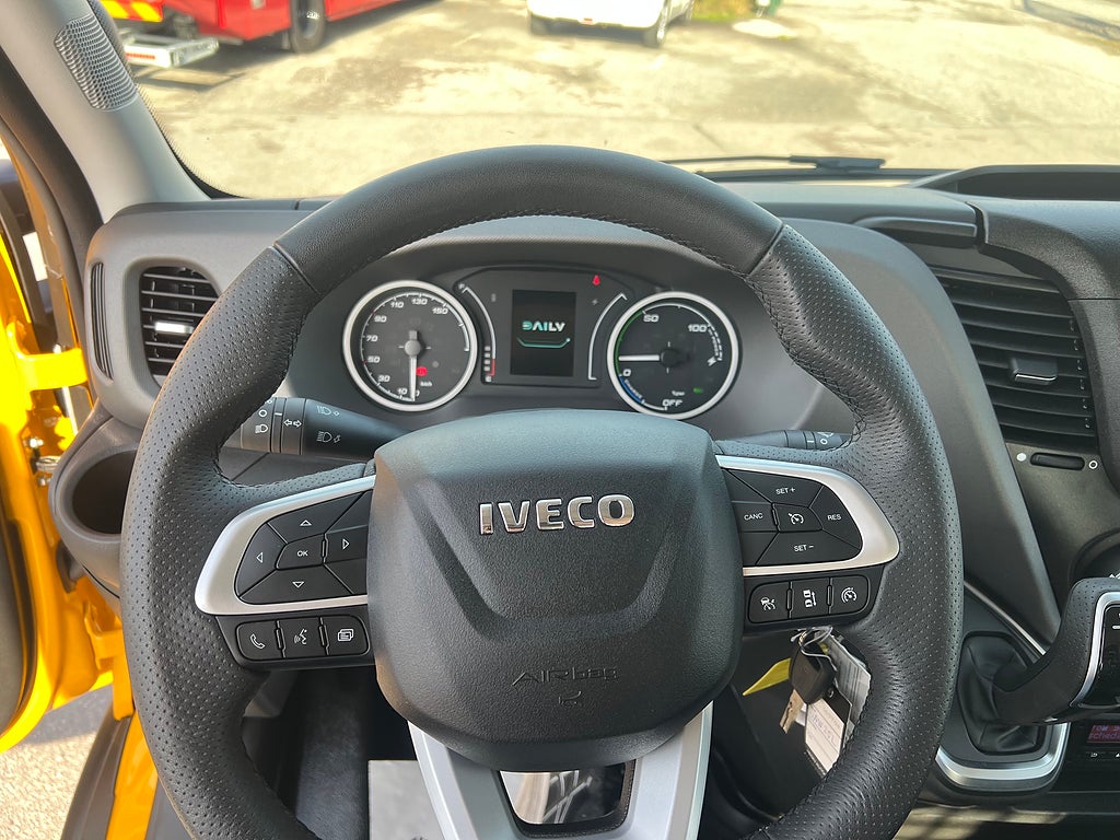 Iveco Daily 42S14E Dubbelhytt, El-Bil