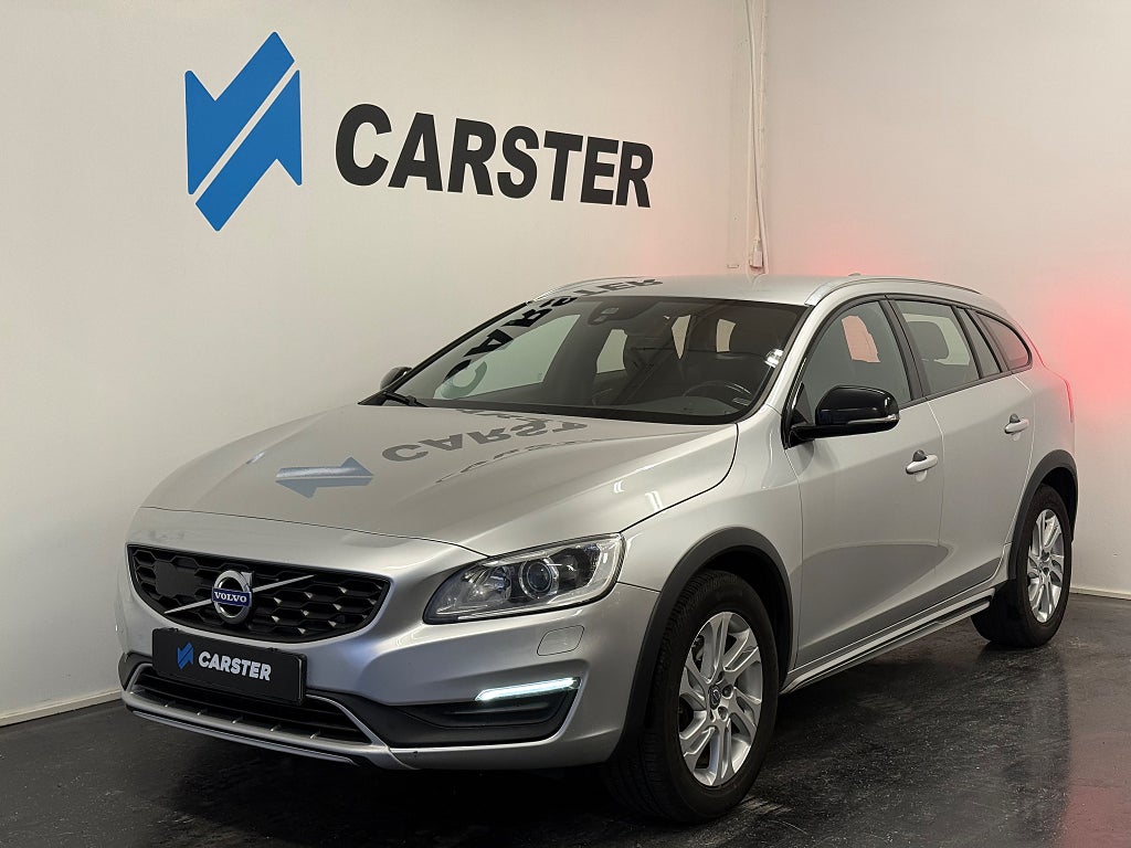 Volvo V60 Cross Country D4 Classic Momentum Pro Drag D-Värmare 190hk