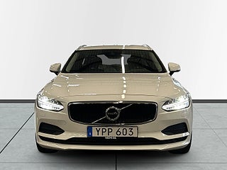 Volvo V90 D3 Geartronic Momentum S&V-hjul/Nav/VOC/Drag/Kamrem bytt