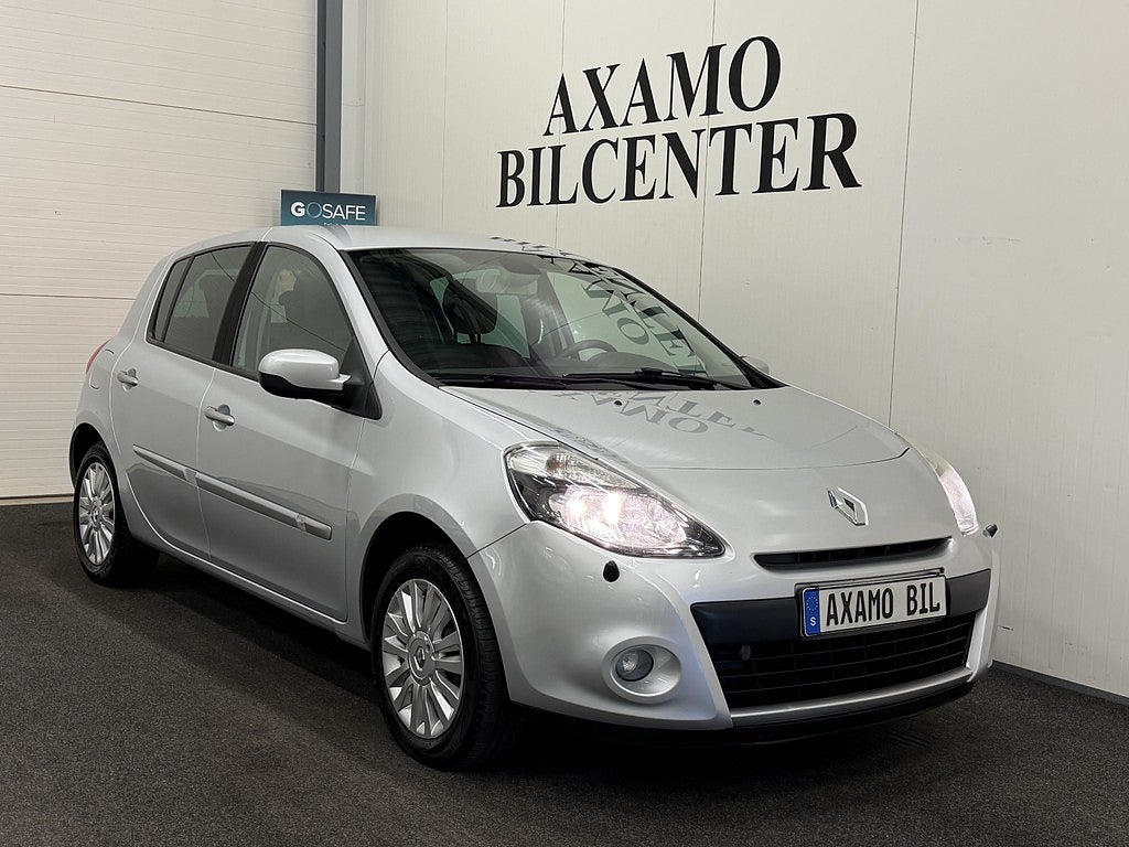 Renault Clio 5-dörrars Halvkombi 1.2 75Hk *10300mil* Skatt 668kr