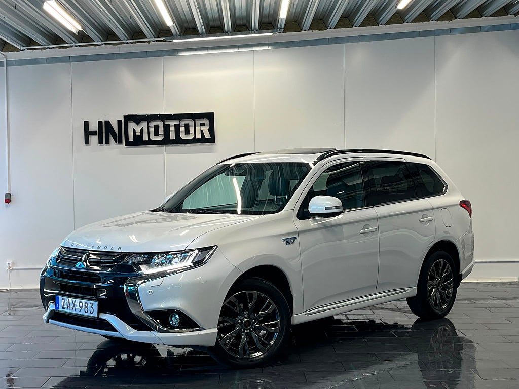 Mitsubishi Outlander PHEV CVT Edition 100 |TakL|BLIS|360Kam|LÅGSKATT|DRAG|