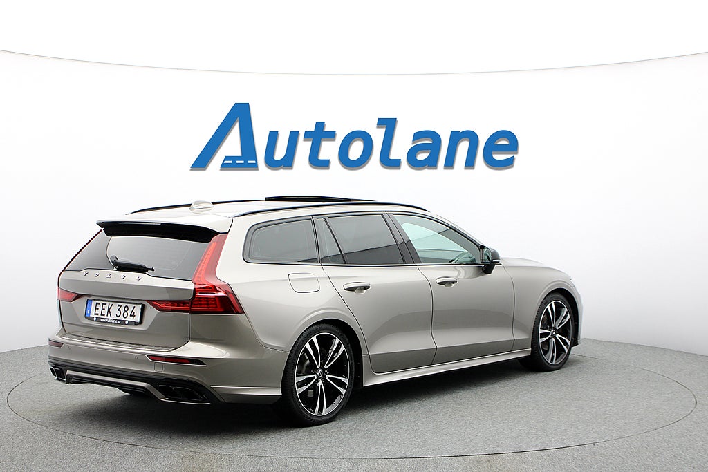 Volvo V60 D4 R-Design H/K, Panorama, Dragkrok, Värmare 190hk