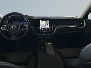 Volvo XC60 T6 Plug-In Hybrid AWD Plus Dark S&V-hjul/Drag/Pano/Skin