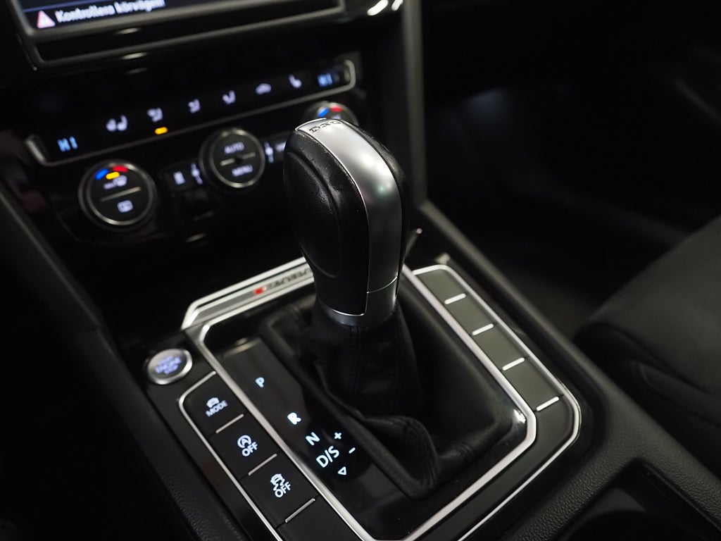 Volkswagen Passat 2.0 TDI 240hk 4M GTS Cockpit D-Värm Drag 2015