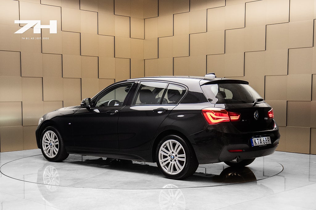 BMW 118d xDrive M Sport / Shadowline / Rattvärme / P-Sensorer