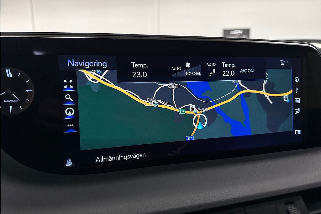 Lexus ES ES300h Limited Edition, Läder, FR 2,95%, kamera, Navi