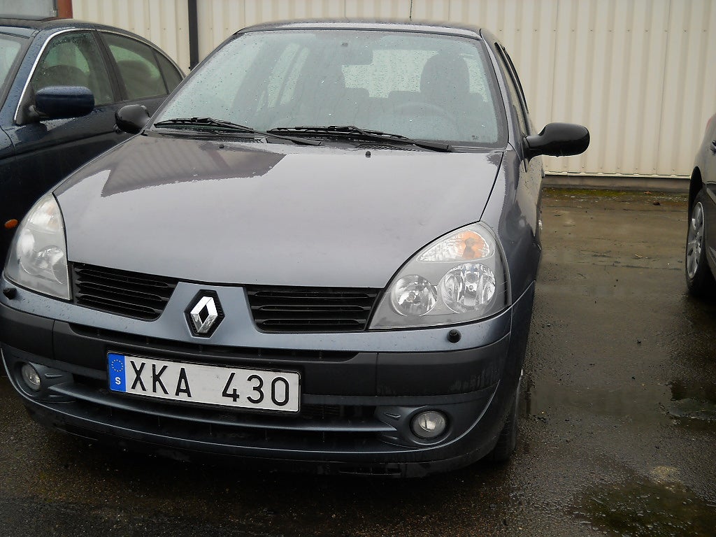 Renault Clio 5-dörrars Halvkombi 1.2 Authentique 75hk