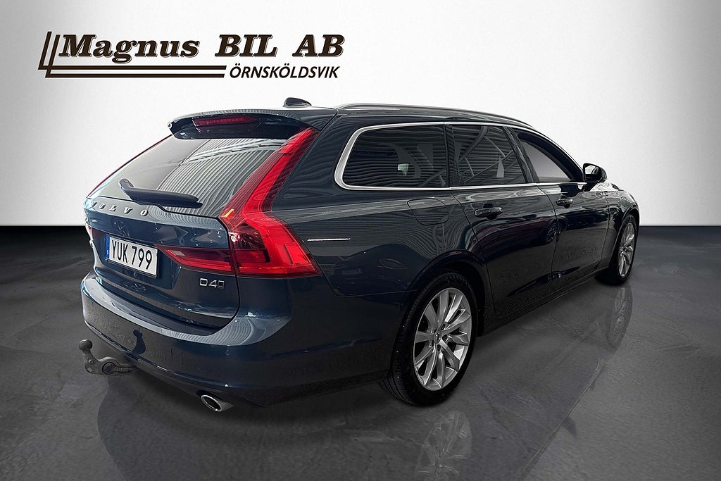 Volvo V90 D4 AWD Geartronic Momentum Kamera Drag Värmare Navi miniatyr 4