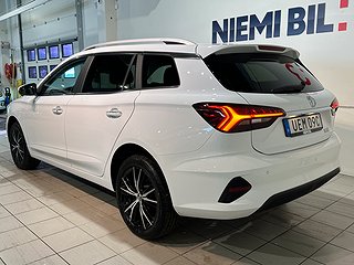 MG 5 Long Range 61.1 kWh Luxury PRIVATLEASING från 2995 kr