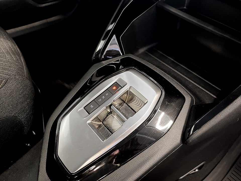 Bild på Peugeot 208 Style Hybrid 100hk Aut CARPLAY EN ÄGARE