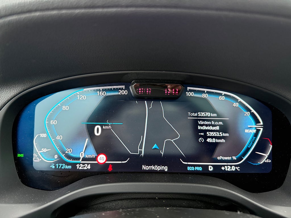 BMW iX3 M Sport Glastak Cockpit Läder Drag - bild 20