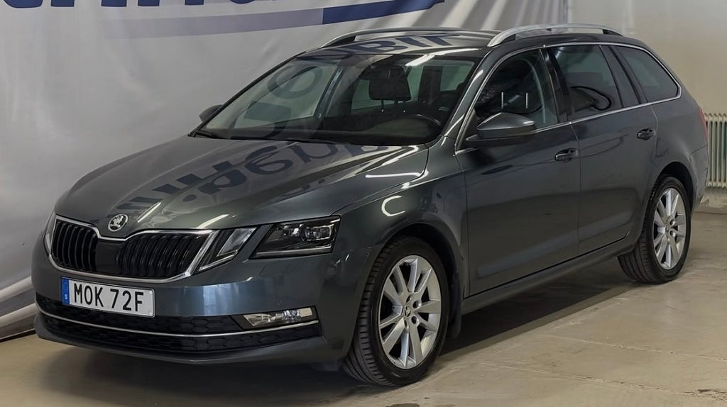Skoda Octavia Kombi 1.0 TSI Style Euro 6 Besiktigad