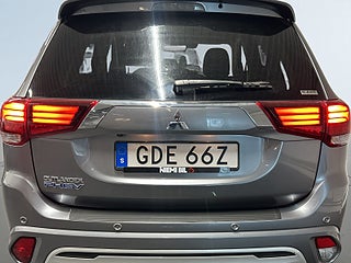 Mitsubishi Outlander PHEV CVT Fleet Edition Kamera/Adap.Fhåll/SoV – bild 12