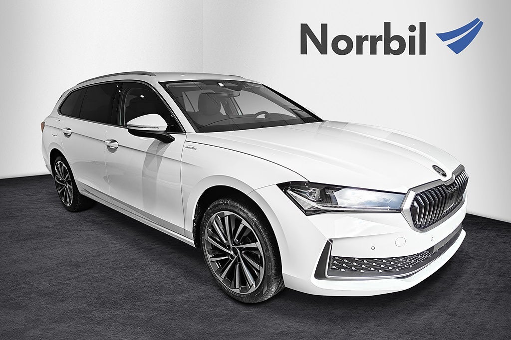 Skoda Superb Combi L&K 1,5 TSI IV Drag, Matrix, Värmare