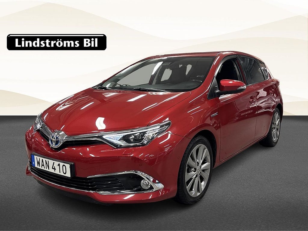 Toyota Auris Executive 1.8 136hk V-Hjul M/K-Värmare