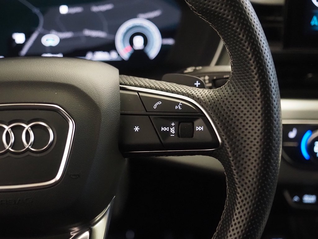 Audi A4 Avant 40 TFSI 204hk Q S-Line |Cockpit|Drag|Värmare| 2021