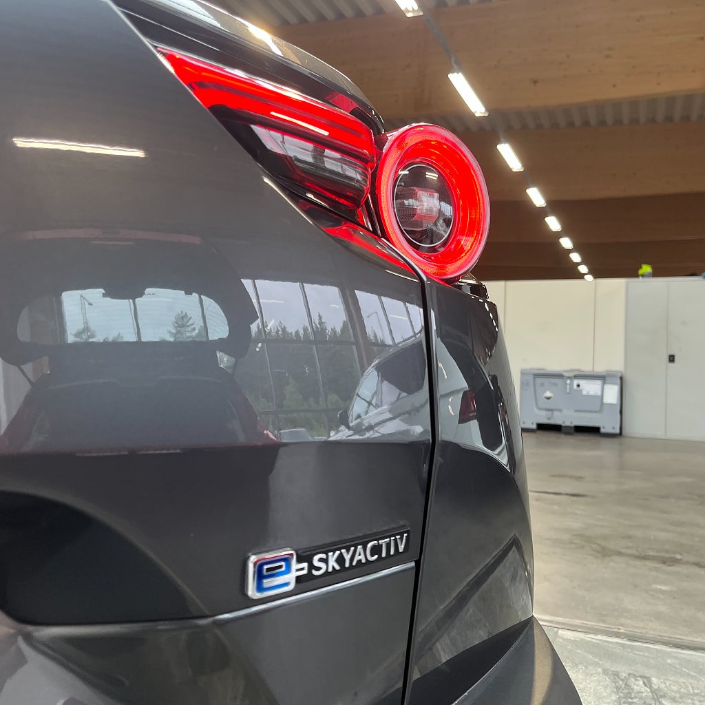 Mazda MX-30 e-Skyactiv EV First Edition Massage Carplay Backkamera