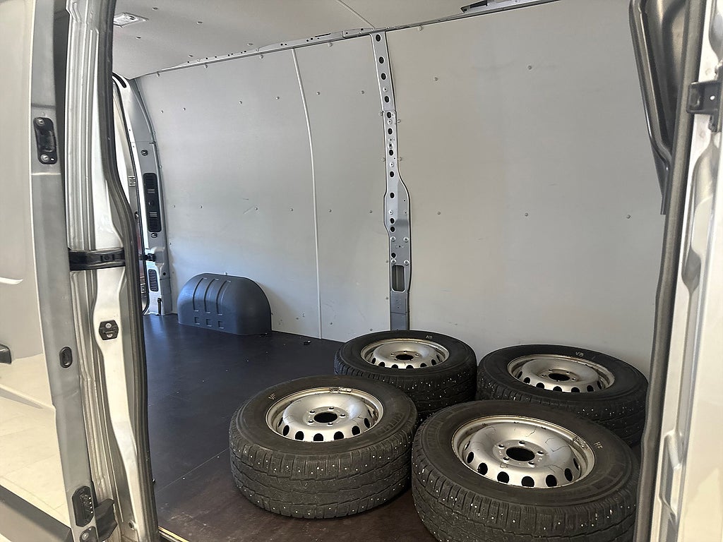 Renault Master 3.5 T 2.3 dCi/B-Kamera/Fjärr-Värm/Dragkrok/MOMS