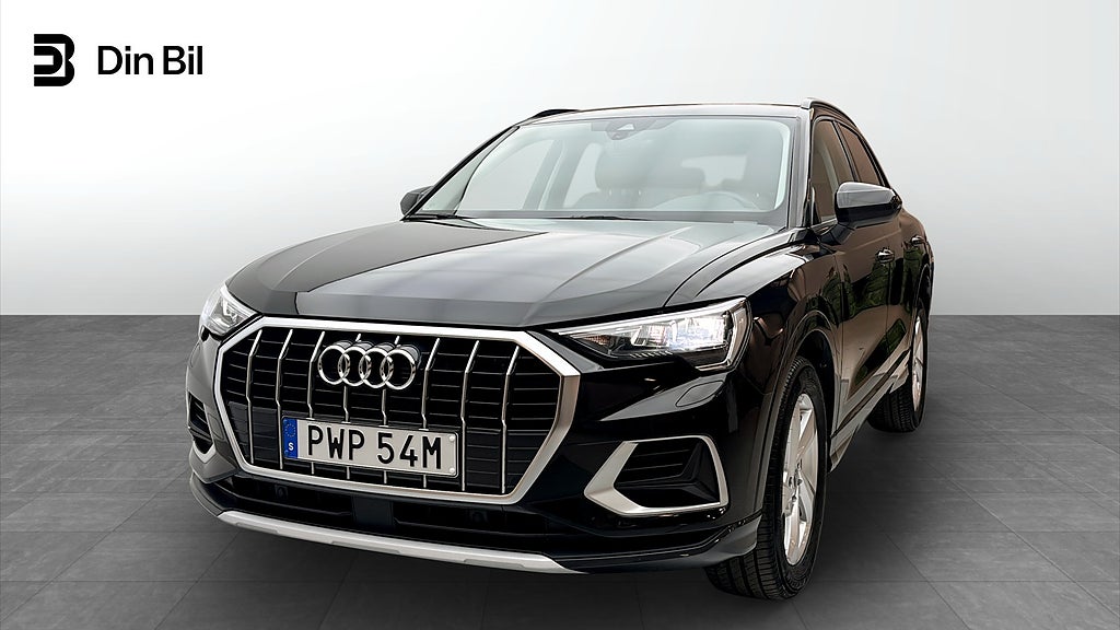 Audi Q3 35 TFSI 150HK Cockpit / Carplay