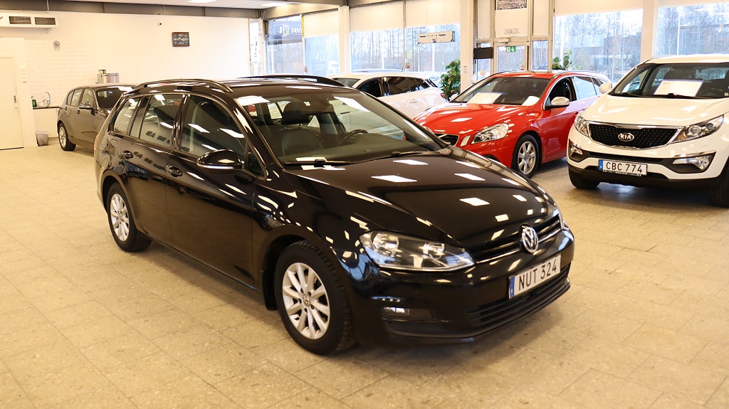 Volkswagen Golf Sportscombi 1.6 TDI BMT Base Euro 6 Drag och sportpaket