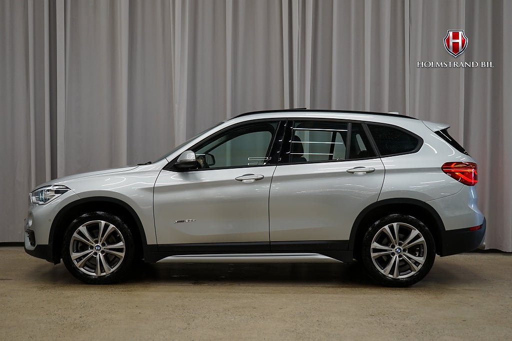 BMW X1 xDrive20d 190hk Sport line Pano Drag Kamera Rattvärme