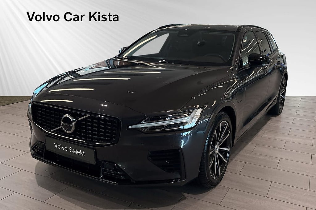 Volvo V60 T6 Plus Dark Edition Läder 360Kamera