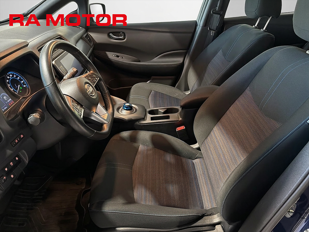 Nissan Leaf 40 kWh 150hk Acenta | Backkamera | Rattvärme | 2023