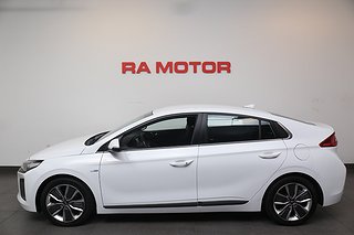 Halvkombi Hyundai IONIQ 3 av 18