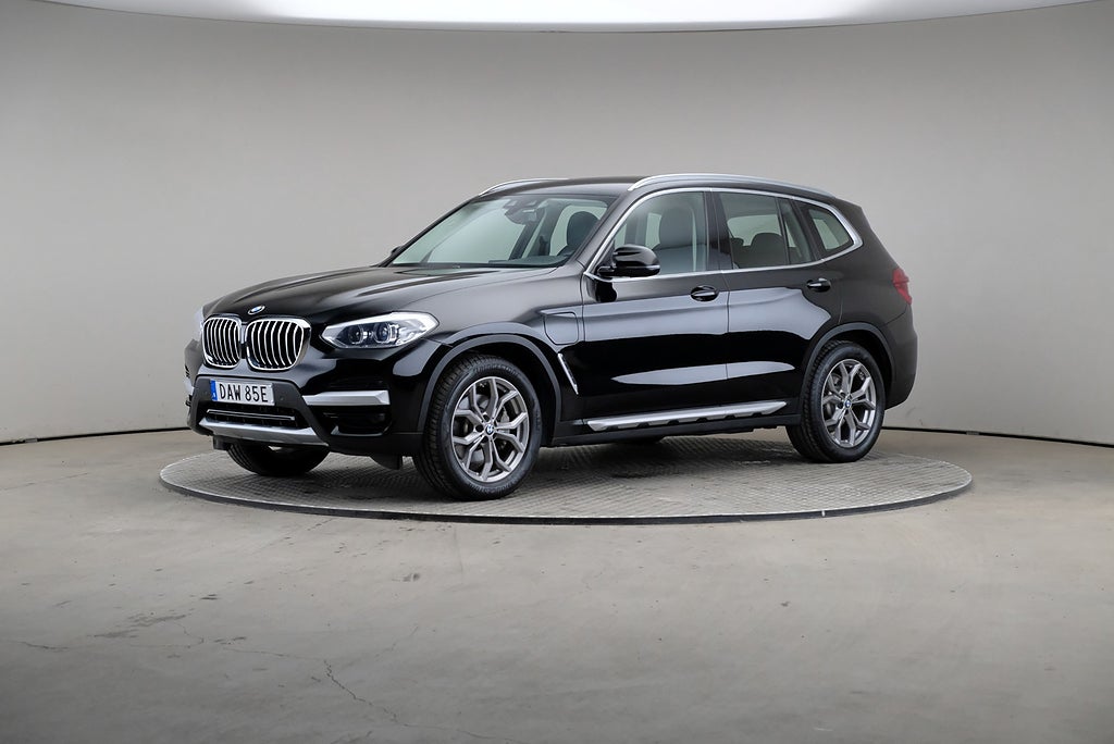 BMW X3 xDrive30e 292hk Drag Läder Cockpit Rattvärme