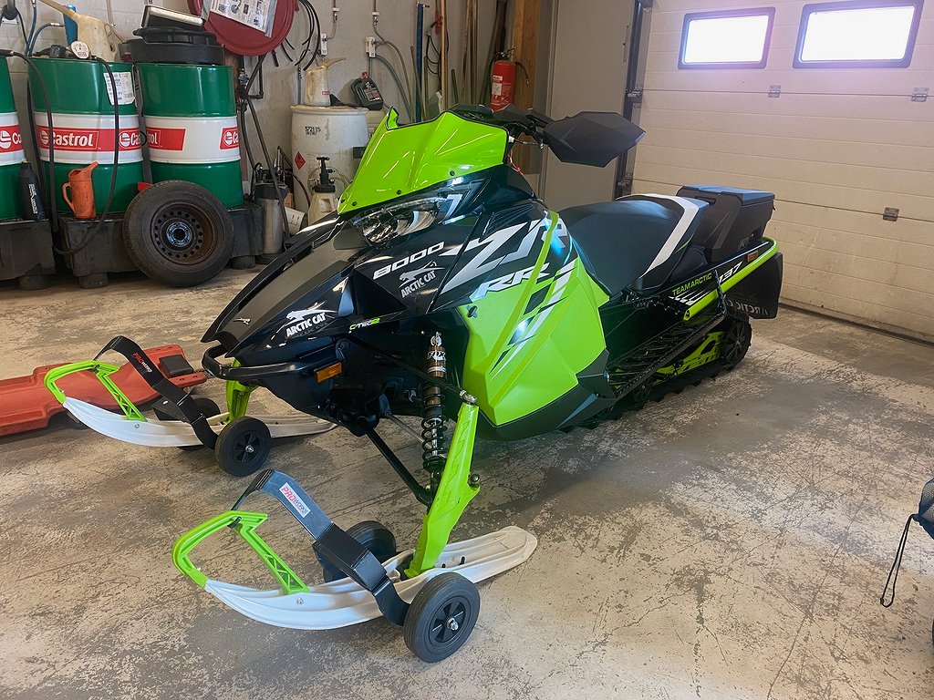 Arctic Cat ZR 8000 RR 137