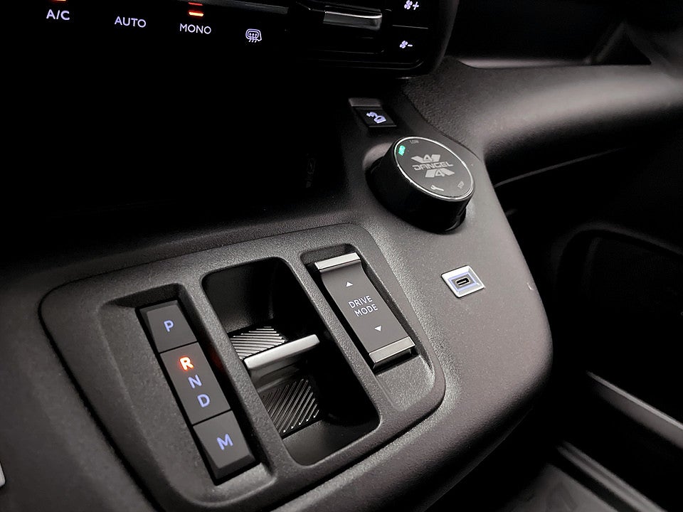 Bild på Citroën Berlingo Business 4X4 1.5 Diesel 130hk AT8 L2 - DEMO