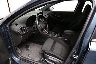 Halvkombi Hyundai i30 13 av 26