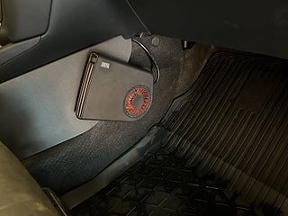 Toyota Yaris Cross Hybrid 115 AWD MOMS B-kamera Motorvärm Adaptiv S&V-däck – bild 17