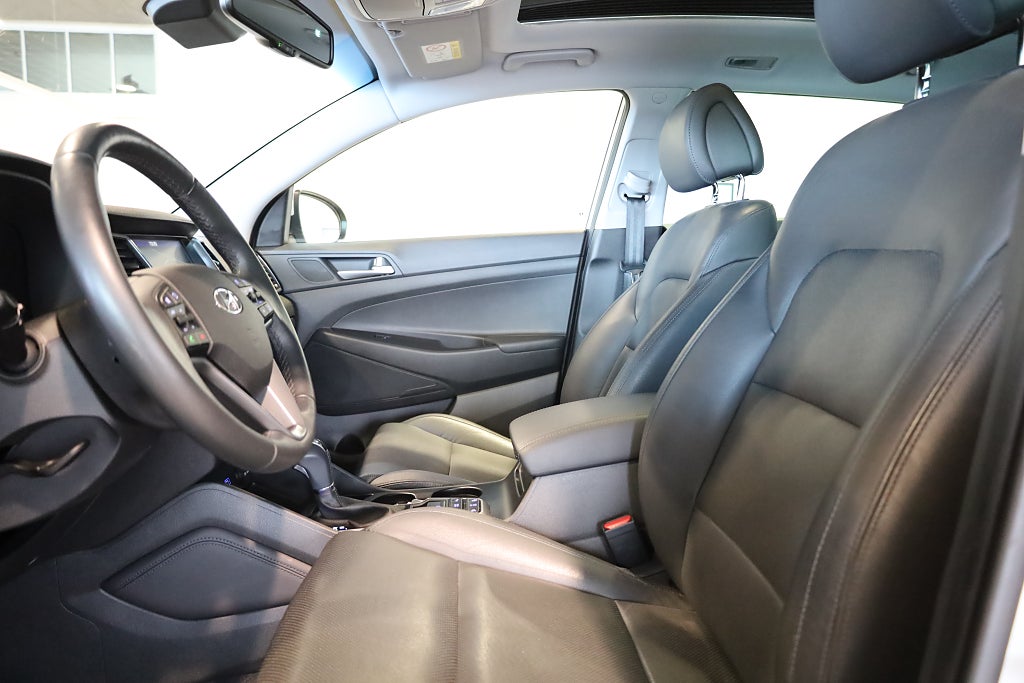 Hyundai Tucson 1.6 T-GDI AWD DCT ComfortPlus Pano Kamera Navi 2017