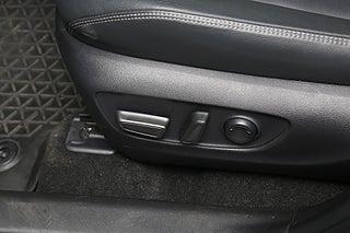 SUV Toyota RAV4 13 av 26