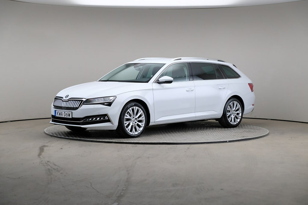 Skoda Superb iV Kombi 1.4 TSI 218hk Business Edition Style Drag