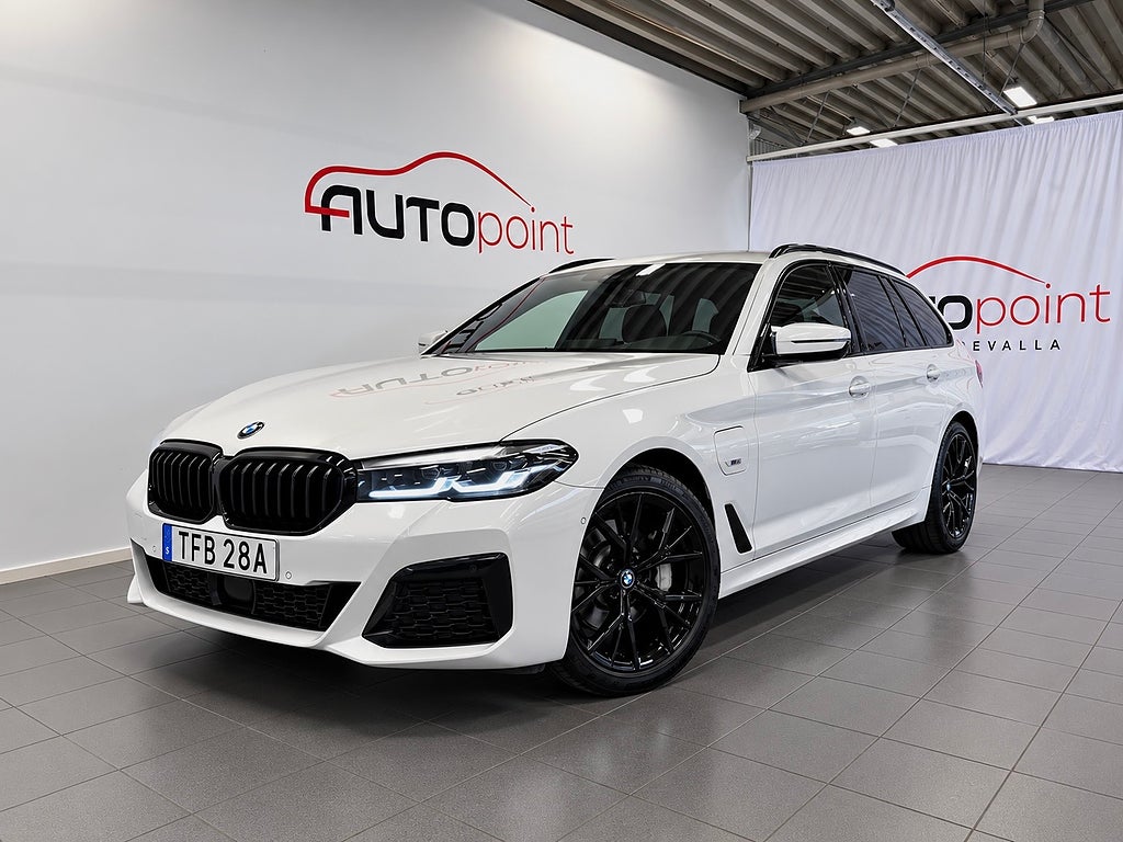 BMW 530e xDrive Touring 292hk M Sport Drag Värmare HiFi
