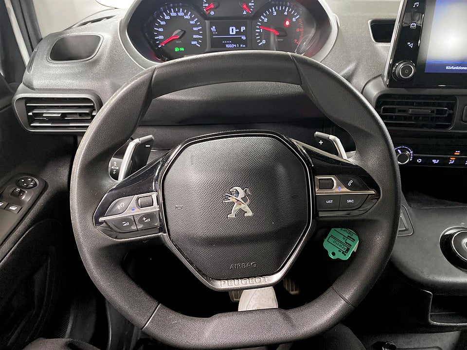 Bild på Peugeot Partner PRO 1.5 BHDi Aut L1 DRAG BACKSENSOR 130hk