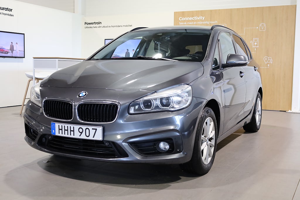 BMW 218 i Active Tourer Advantage Drag M-Värme Kamera 2017