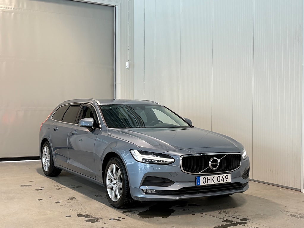 Volvo V90 D4 190hk Momentum Adv Värmare Voc Dragkrok