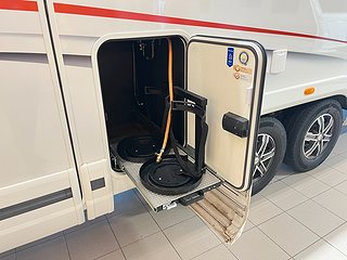 Husbil-integrerad Kabe IMPERIAL TM 910 GB 10 av 38