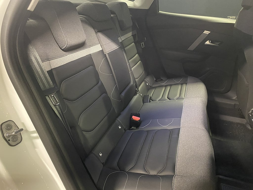 Bild på Citroën C4 X Shine 1.2 PT 130hk Aut - RATTVÄRME