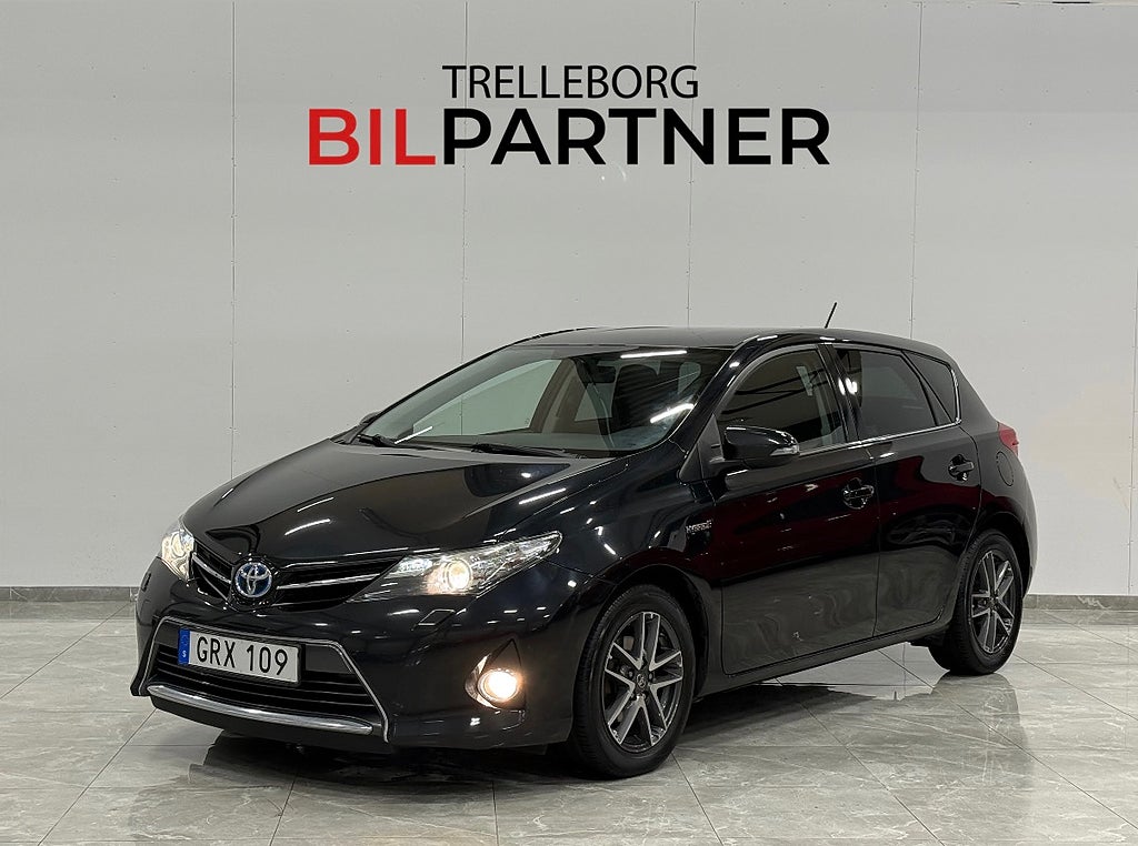 Toyota Auris Hybrid e-CVT Edition Feel | B-Kamera