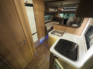 Husbil-halvintegrerad CI Magis 74 XT/ 5 av 17