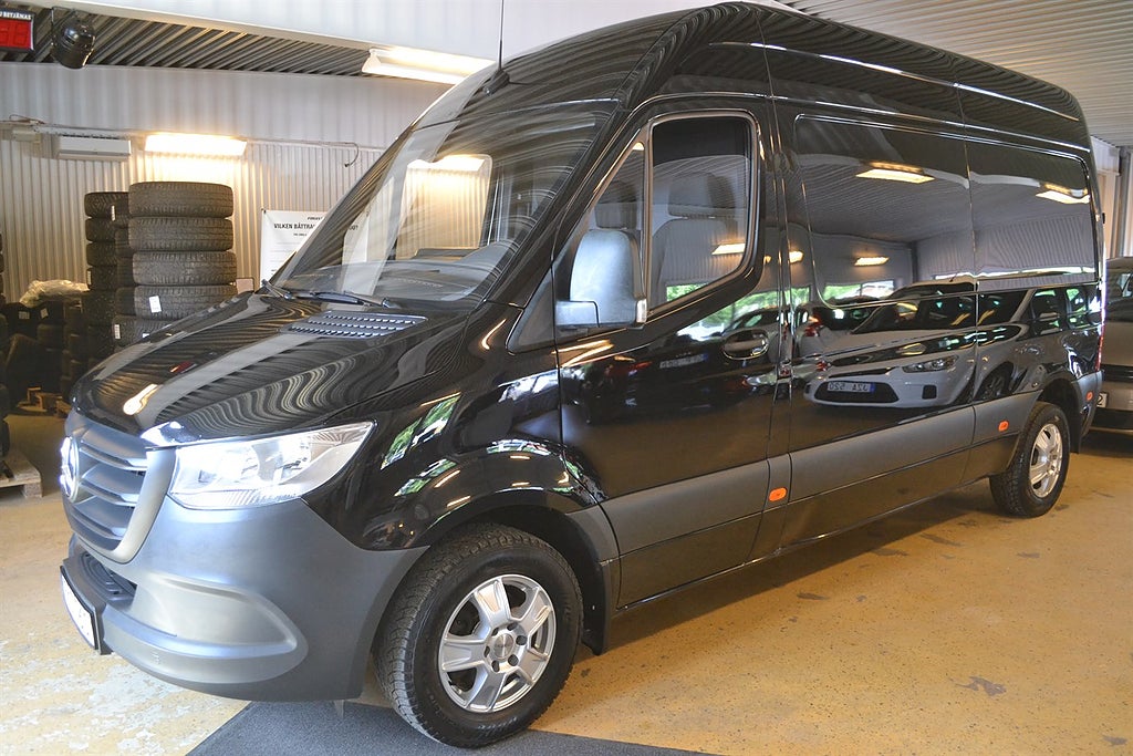Mercedes-Benz Sprinter 211 CDI Skåp Hög Automat drag