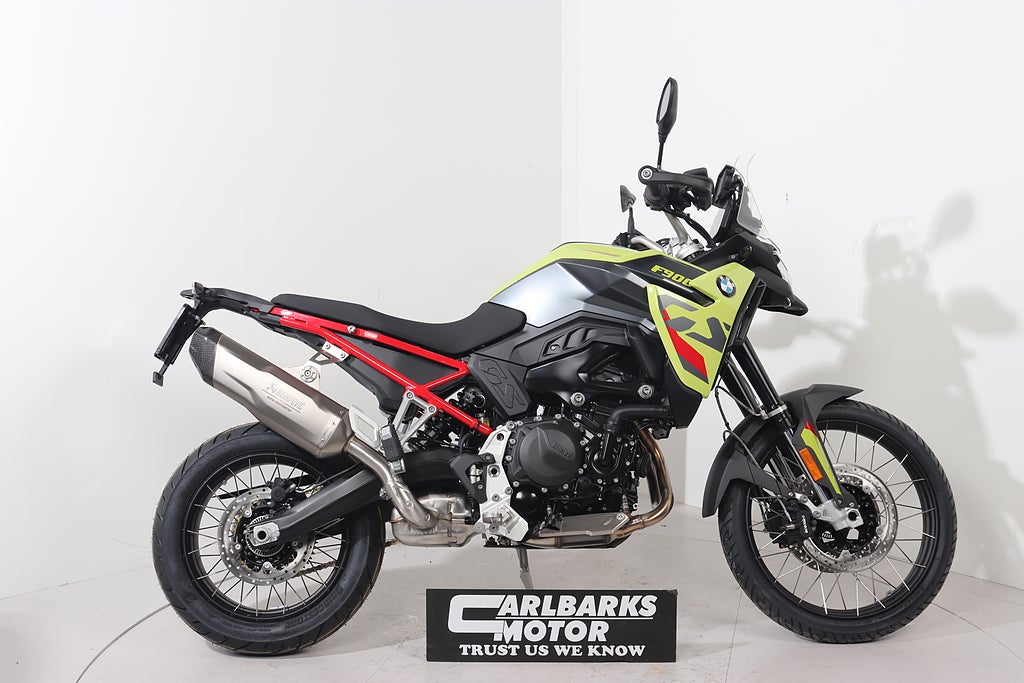 BMW F 900 GS   
