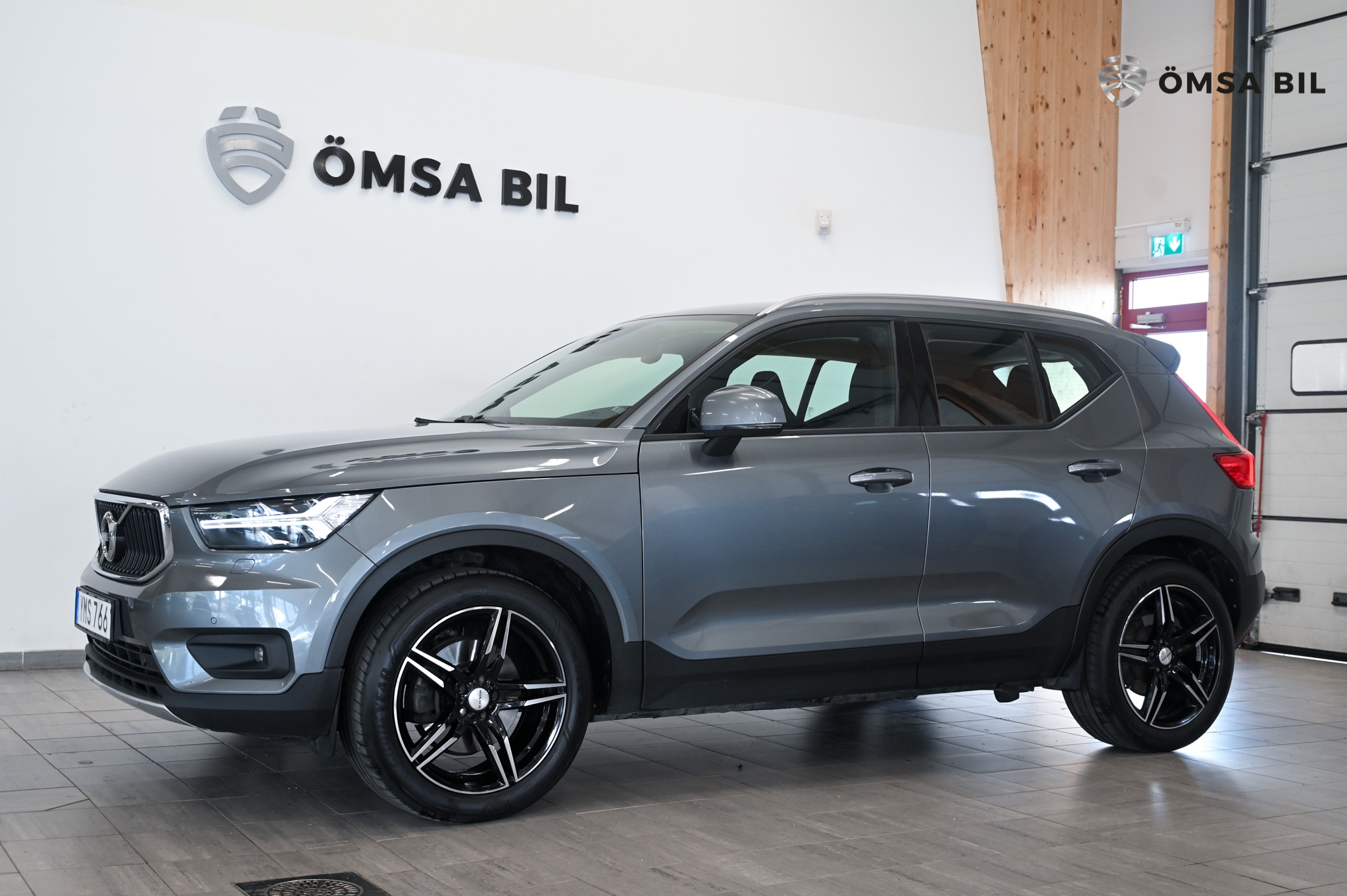 Volvo XC40 T5