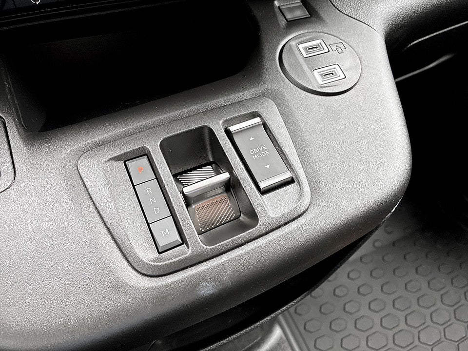 Bild på Citroën Berlingo 130hk Aut L2 - EDITION! SERVICE & V-HJUL INGÅR!